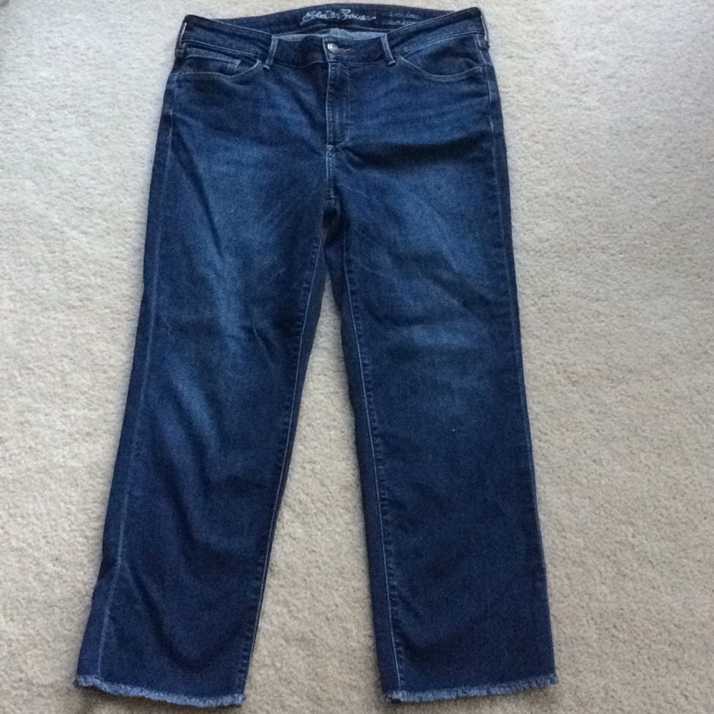 STRETCHY JEANS